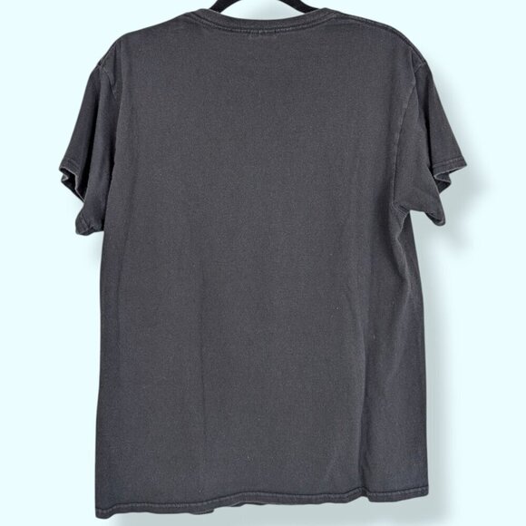 (2/$20) Skull & Bandana Graphic Tee - Picture 2 of 4